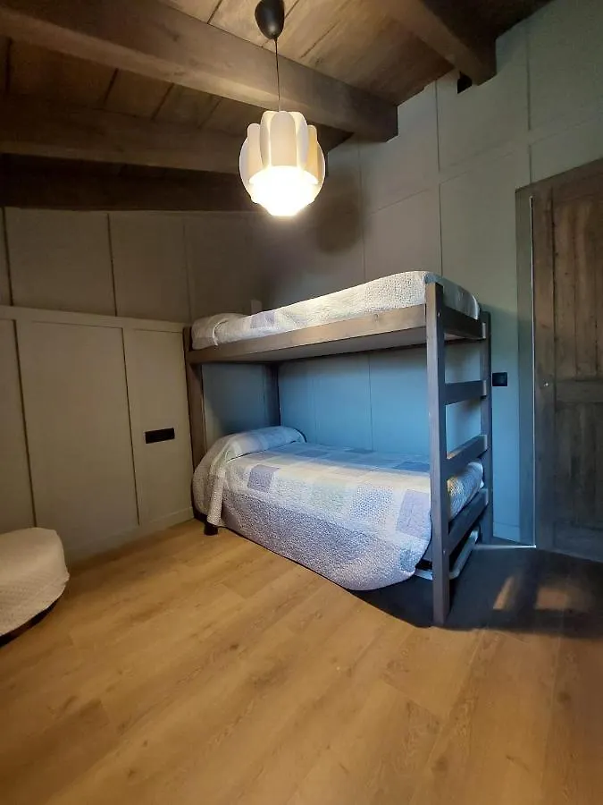 Villa Turisme Rural Ca L'Axai Casa 1 Pi 0*,